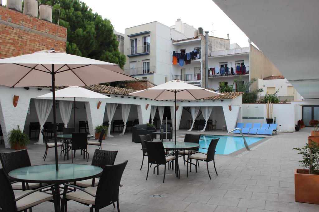 Hotel Salome Calafell Exterior foto
