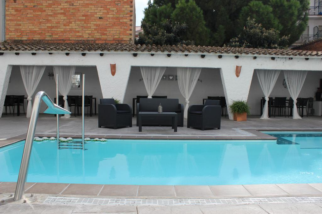 Hotel Salome Calafell Exterior foto